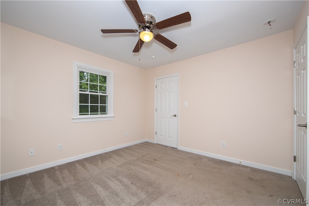 3353 Three Bridge Road Powhatan, VA 23139 - Photo 18 of 28 Gallery Image 18