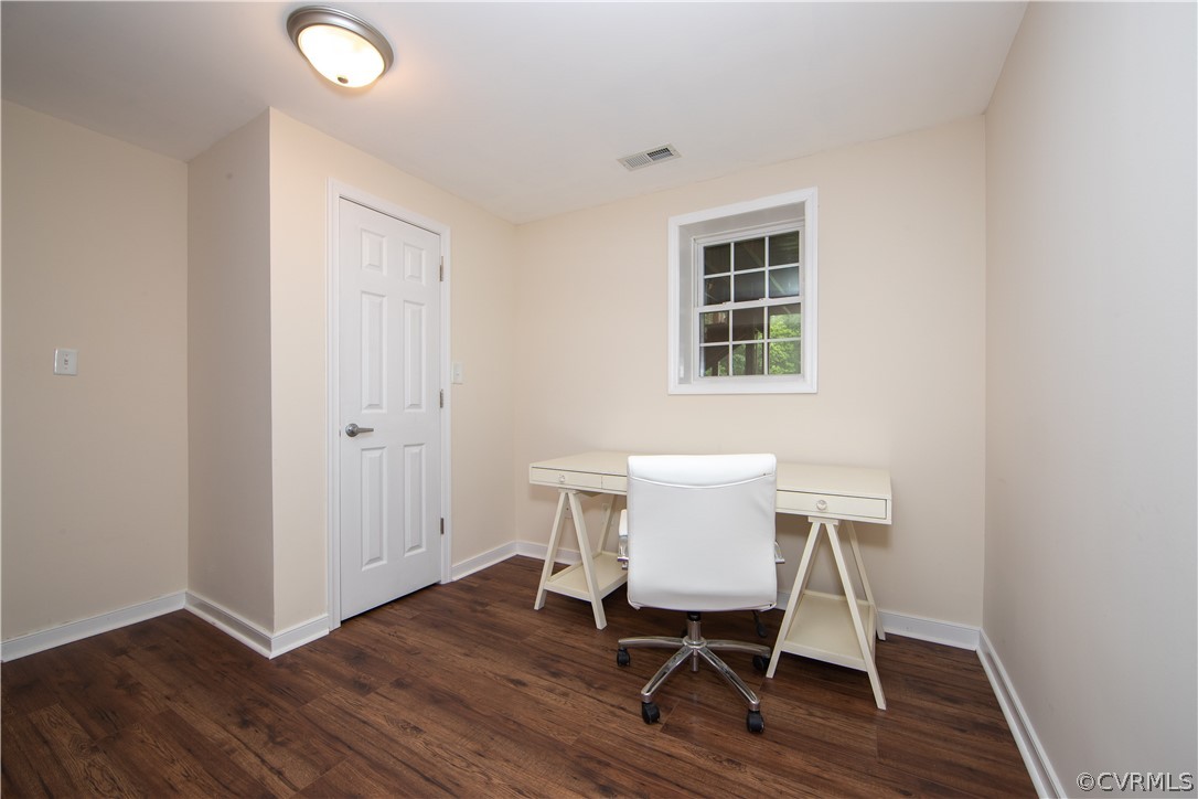 3353 Three Bridge Road Powhatan, VA 23139 - Photo 24 of 28 Gallery Image 24