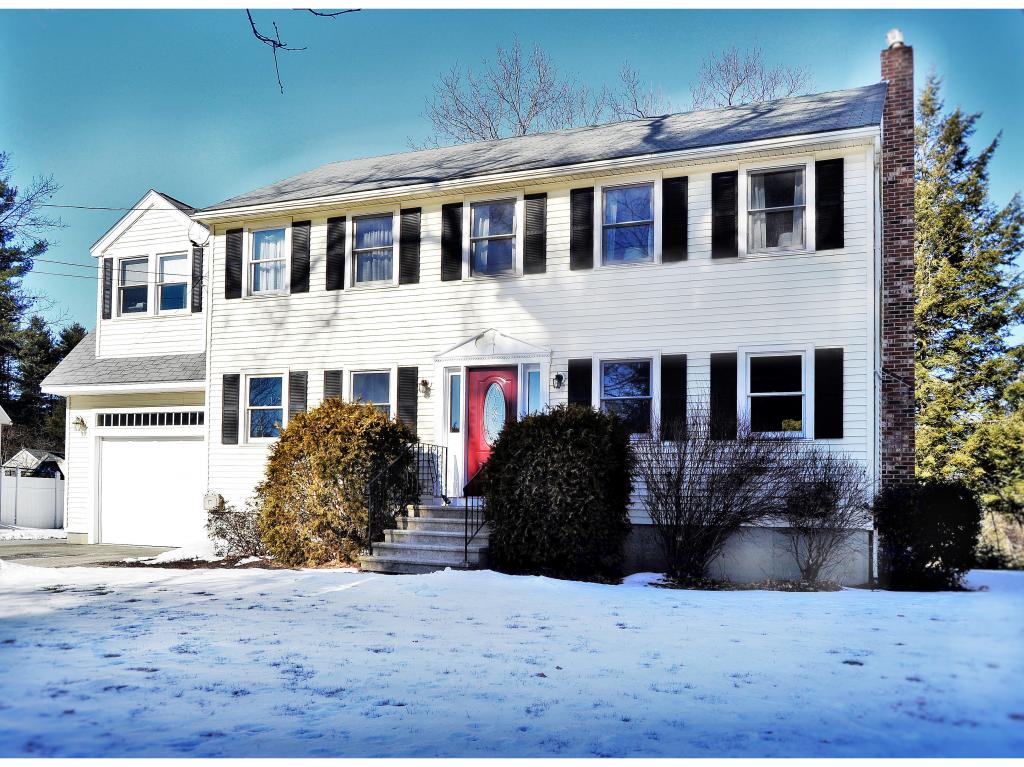 104 Robert Hall Road Manchester, NH 03103 - Photo 1 of 26