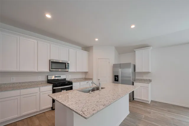 $2,300 | 30842 Brightwell Bend, Fulshear, TX 77441