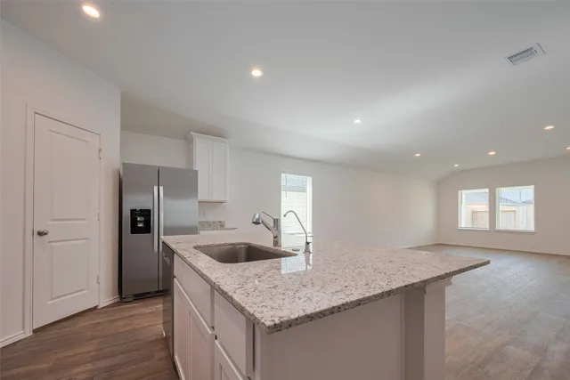 $2,300 | 30842 Brightwell Bend, Fulshear, TX 77441