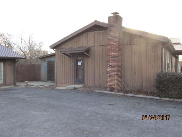 4549 Lynchburg Road Winchester, TN 37398 - Photo 3 of 24 Gallery Image 3