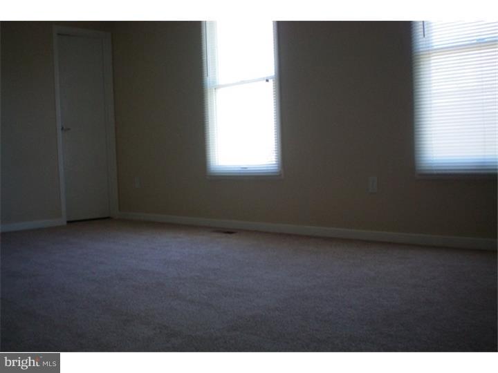 2 Decatur Lane Sicklerville, NJ 08081 - Photo 12 of 14 Gallery Image 12