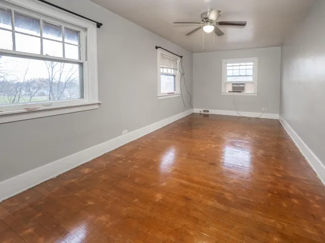 $249,500 | 915 Walwood Place, Kalamazoo, MI 49007