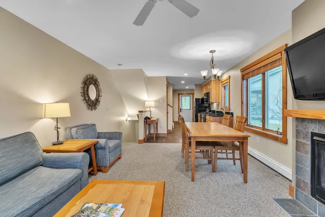 $440,000 | 19 White Pine Drive, Unit 4728, Jay, VT 05859