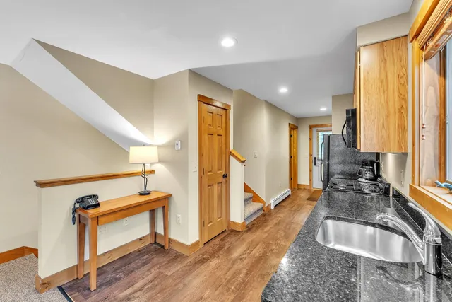 $440,000 | 19 White Pine Drive, Unit 4728, Jay, VT 05859