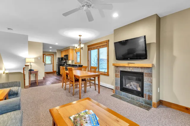 $440,000 | 19 White Pine Drive, Unit 4728, Jay, VT 05859