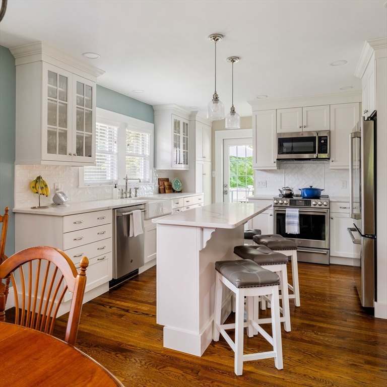 54 Endicott Road Stoneham, MA 02180 - Photo 15 of 30