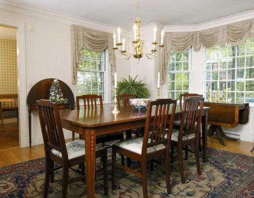 116 Laurel Road Brookline, MA 02467 - Photo 3 of 4 Gallery Image 3