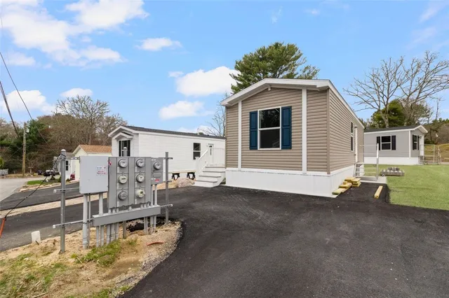 $129,900 | 27 Foxtrot Drive, Charlestown, RI 02813