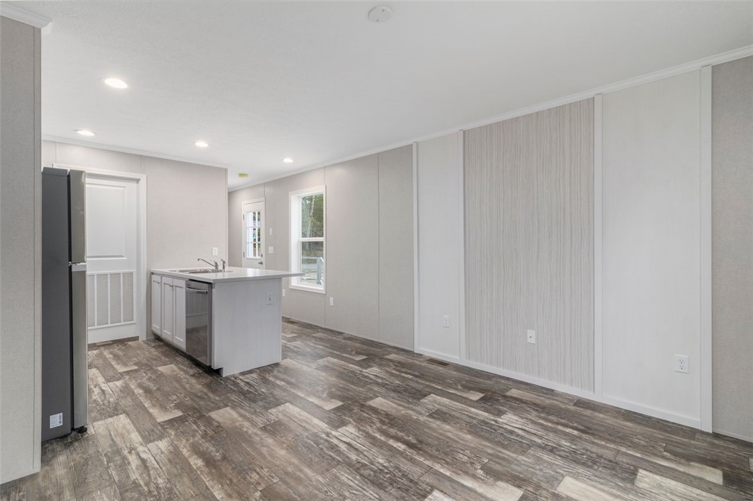 27 Foxtrot Drive Charlestown, RI 02813 - Photo 12 of 23