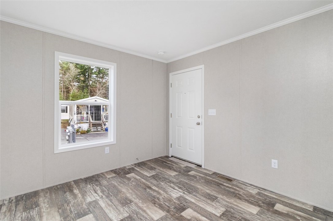 27 Foxtrot Drive Charlestown, RI 02813 - Photo 13 of 23