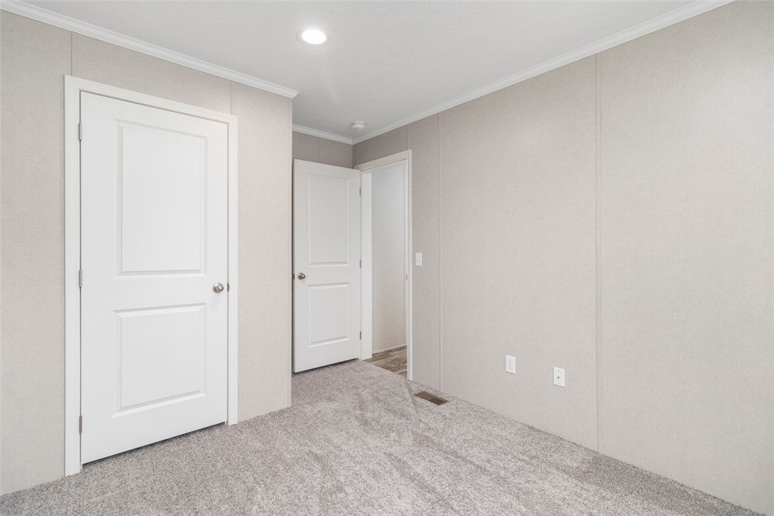 27 Foxtrot Drive Charlestown, RI 02813 - Photo 14 of 23