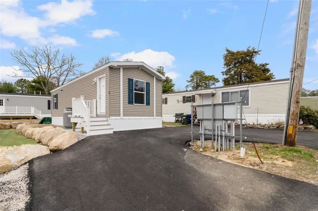 $129,900 | 27 Foxtrot Drive, Charlestown, RI 02813