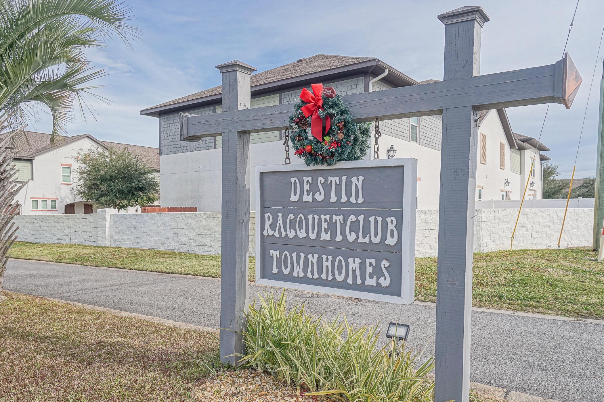 16 Court Drive Destin, FL 32541 - Photo 45 of 50 a view of sign board