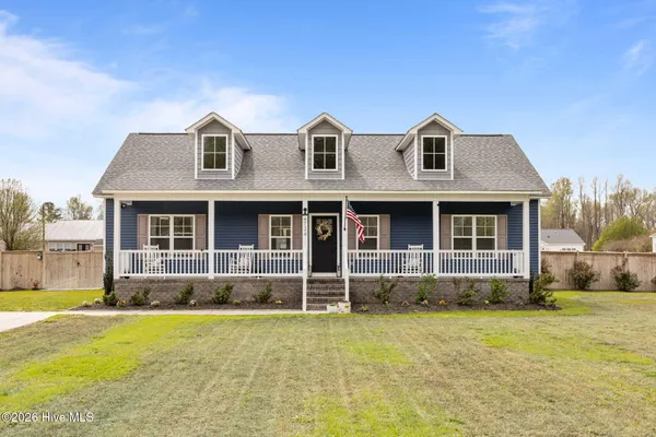 $325,000 | 4724 Virginia Dare Drive, Washington, NC 27889