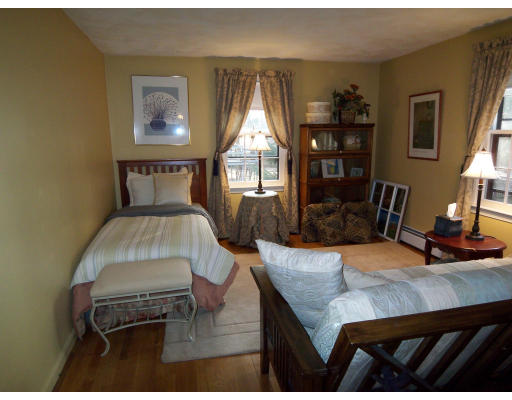 12-14 Berkeley Road North Andover, MA 01845 - Photo 10 of 24 Gallery Image 10