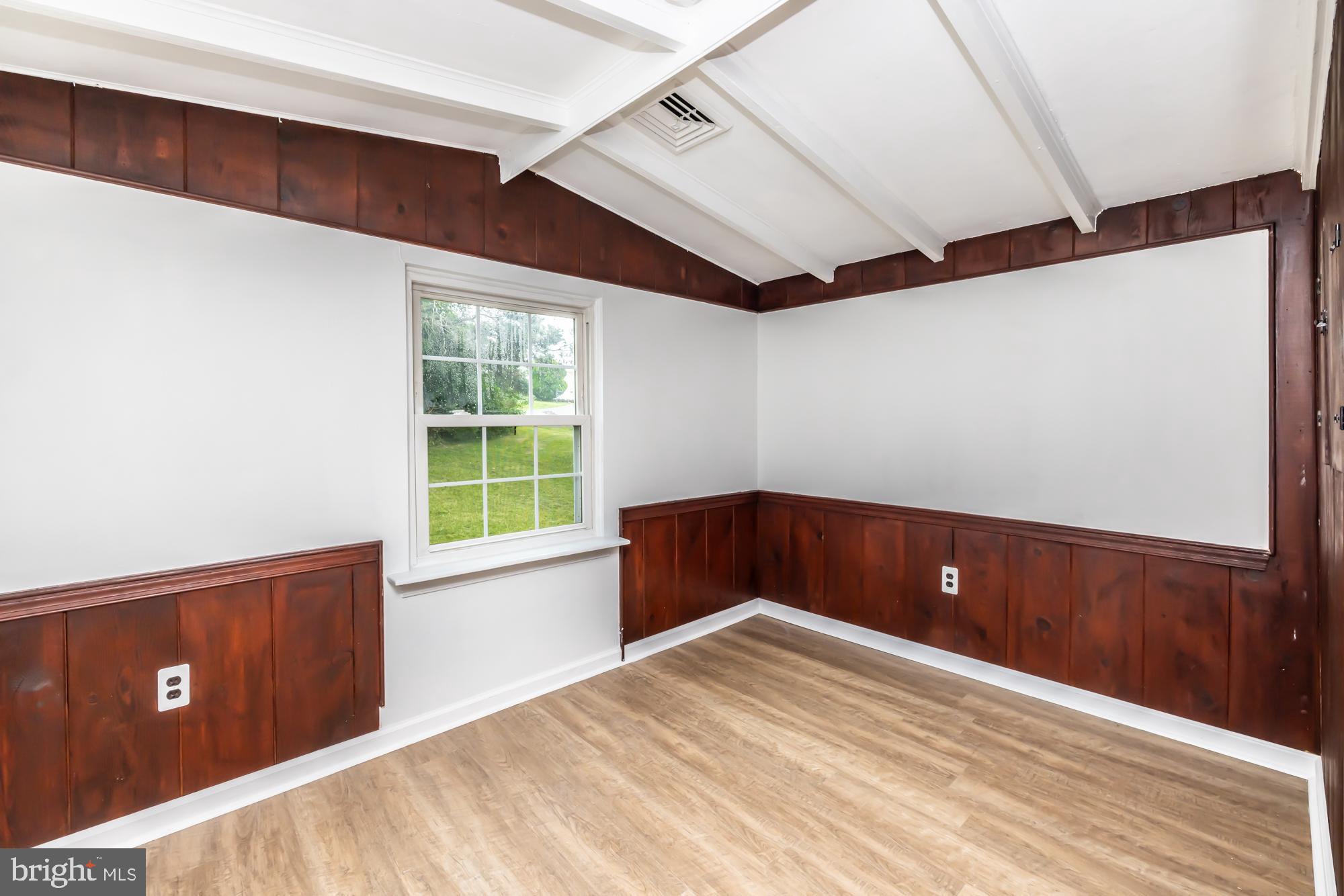 405 Edgewood Avenue Horsham, PA 19044 - Photo 15 of 32 Office