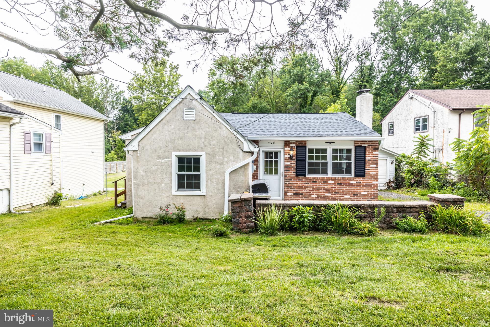 405 Edgewood Avenue Horsham, PA 19044 - Photo 2 of 32 Exterior front