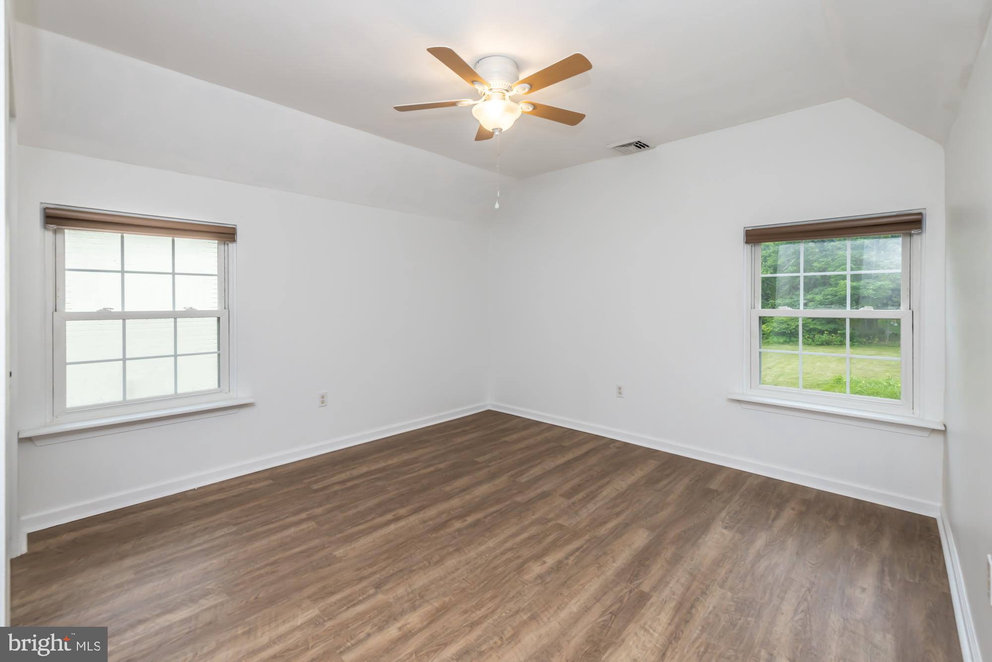 405 Edgewood Avenue Horsham, PA 19044 - Photo 23 of 32 Bedroom #2