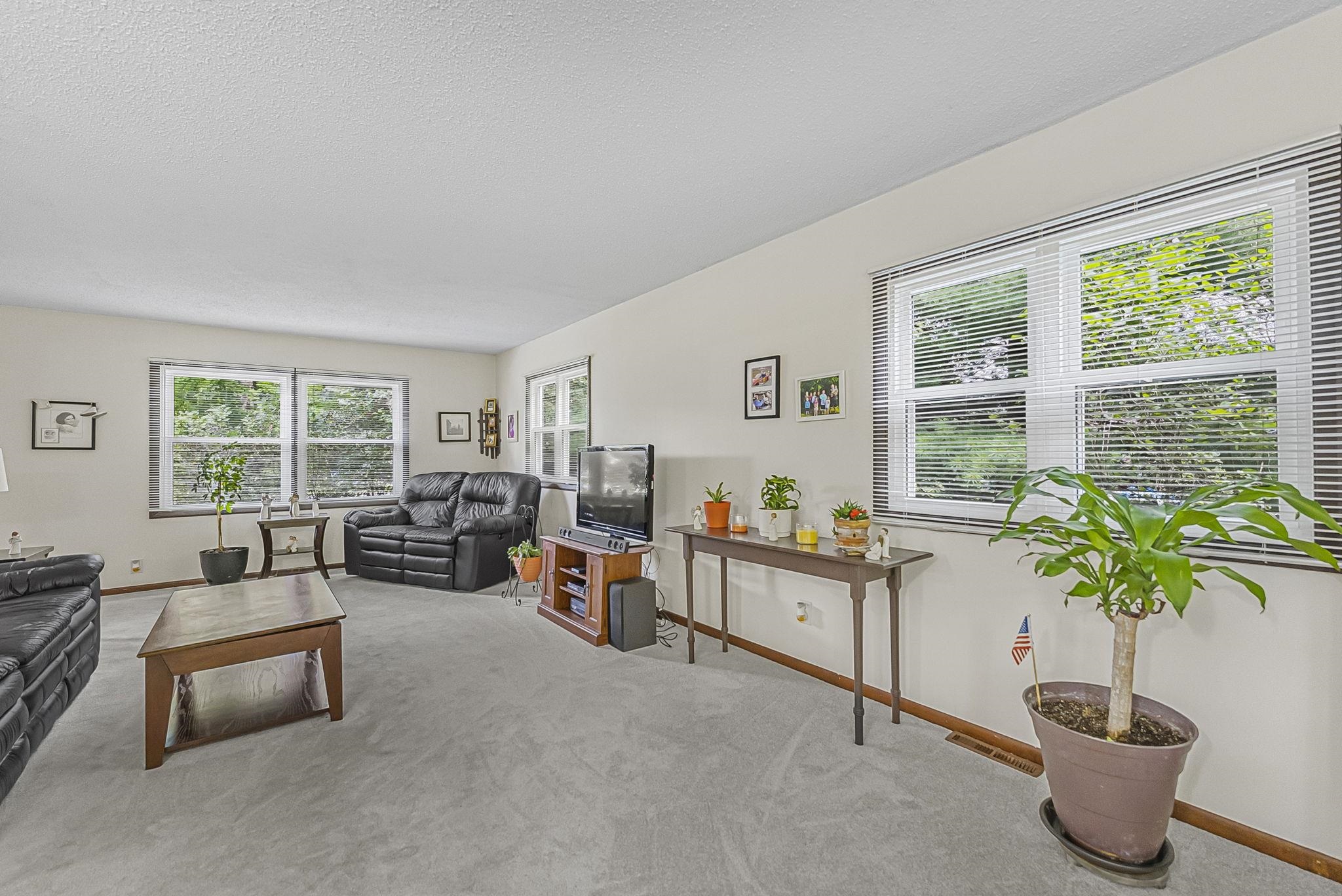 8915 Cedar Run Road Traverse City, MI 49685 - Photo 4 of 28