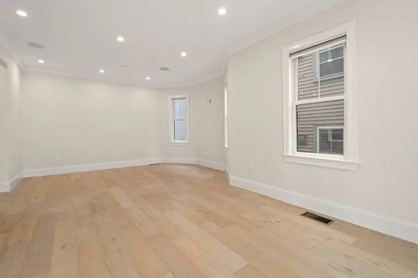 $675,000 | 21 Peverell Street, Unit 1, Boston, MA 02125