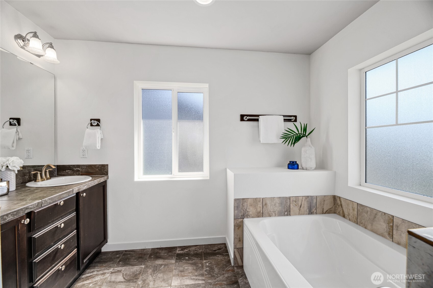 31 157th Lane Southeast Bothell, WA 98012 - Photo 17 of 29