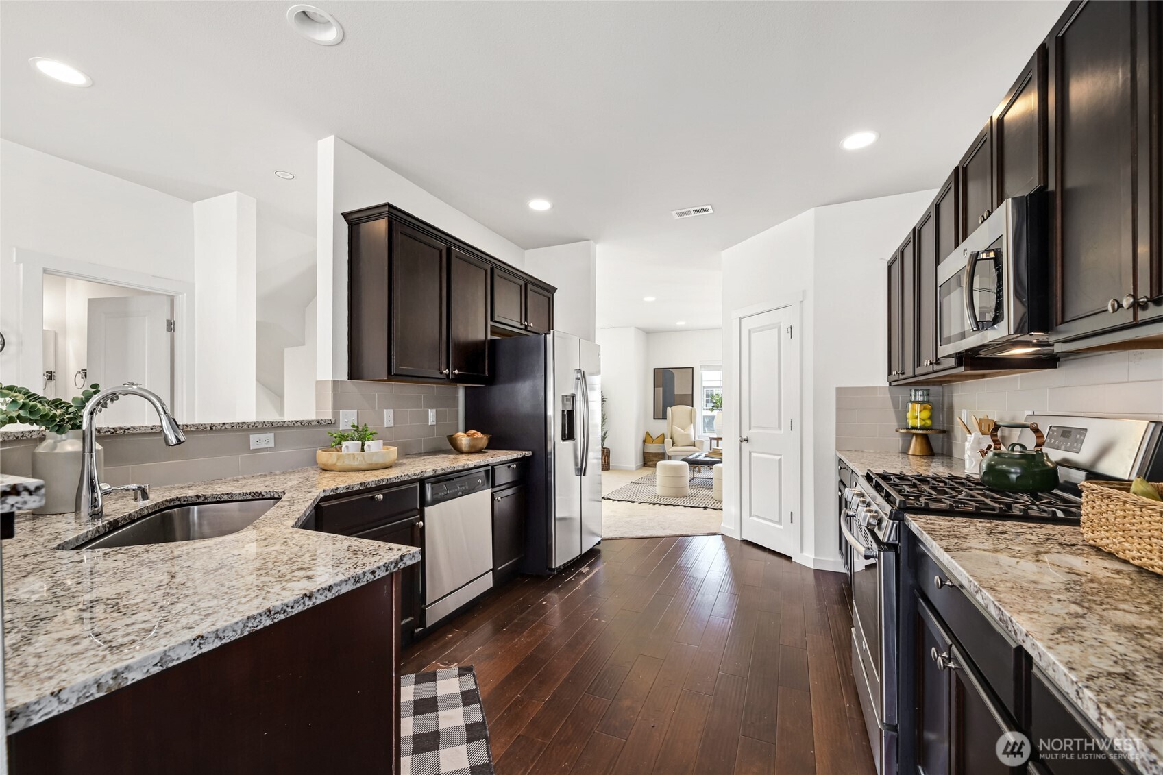 31 157th Lane Southeast Bothell, WA 98012 - Photo 9 of 29