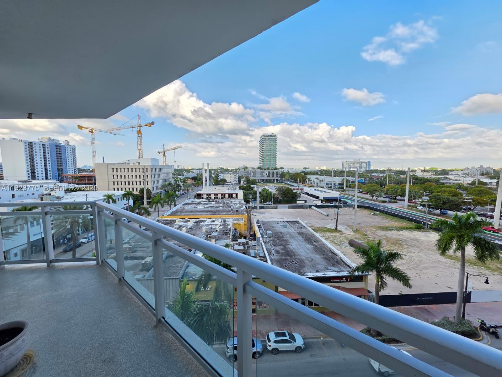 7135 Collins Avenue, Unit 725 Miami Beach, FL 33141 - Photo 17 of 21 a view of balcony with city view