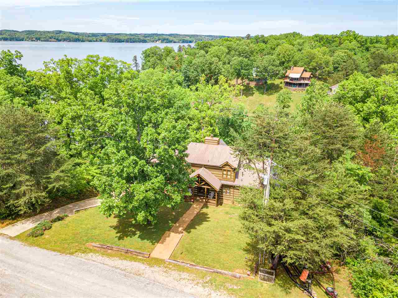 456 Riviera Cove Cherokee, AL 35616 - Photo 2 of 25