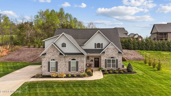 $750,000 | 2324 Wolf Crossing Lane, Knoxville, TN 37932
