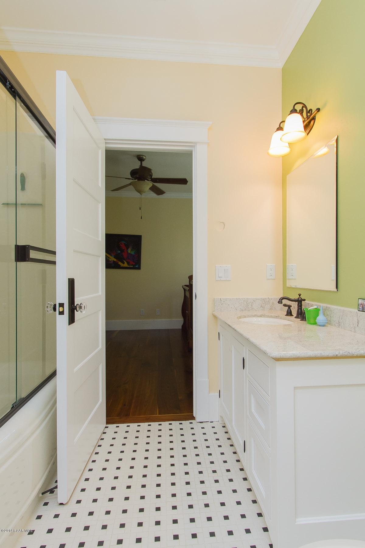 11025 North Boot Ranch Road Prescott, AZ 86305 - Photo 20 of 30 BootRanch-25-Bathroom