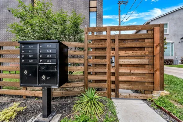 $3,790 | 1961 Dowgate Court, Dallas, TX 75204