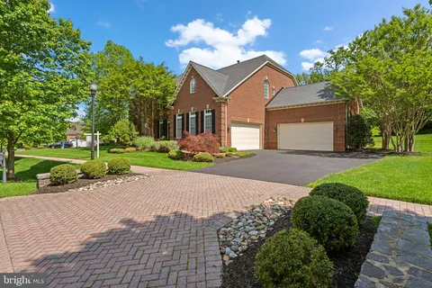 $2,295,000 | 11209 Greenbriar Preserve Lane, Potomac, MD 20854