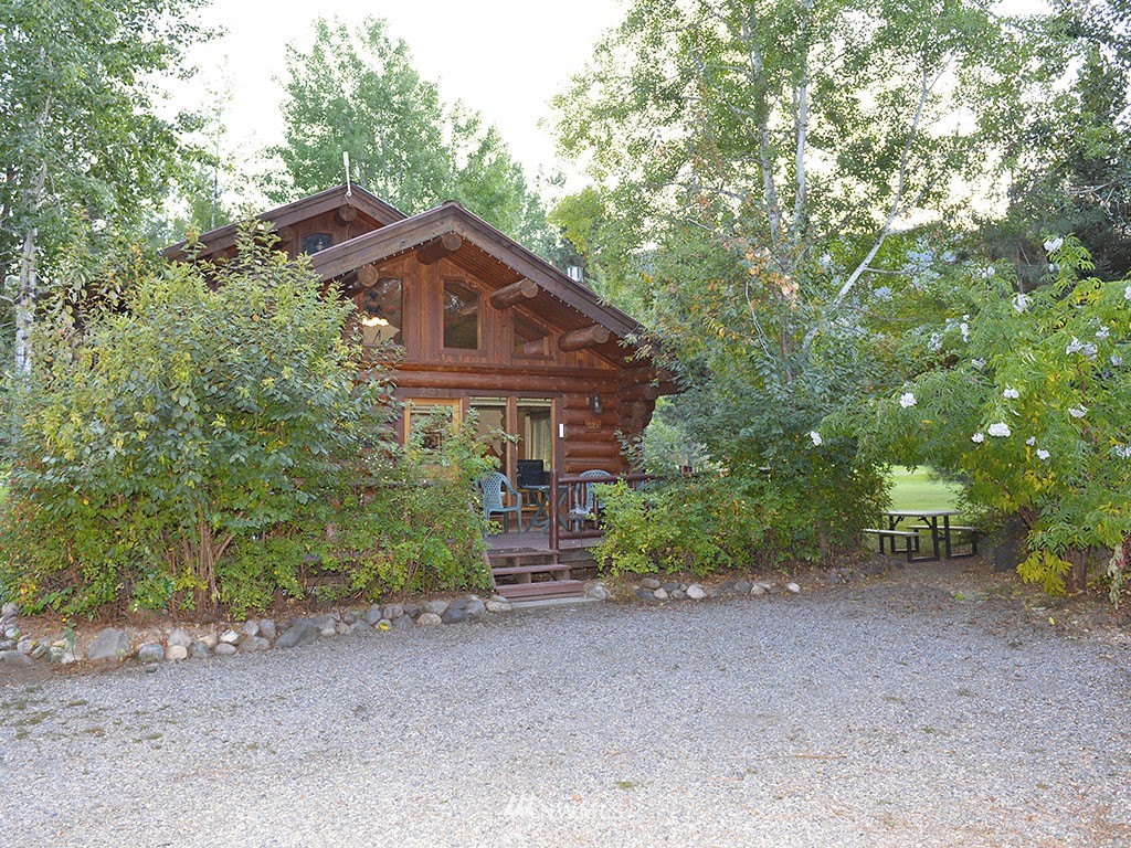 32 Wolf Ridge Lane Winthrop, WA 98862 - Photo 2 of 21 Gallery Image 2