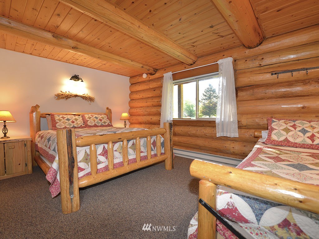 32 Wolf Ridge Lane Winthrop, WA 98862 - Photo 12 of 21 Gallery Image 12