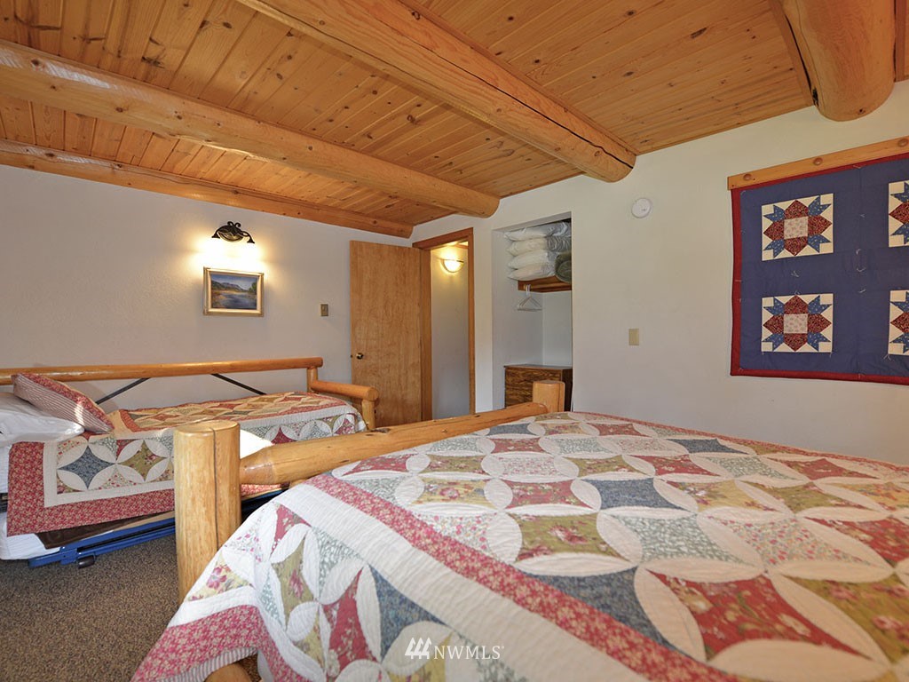 32 Wolf Ridge Lane Winthrop, WA 98862 - Photo 13 of 21 Gallery Image 13