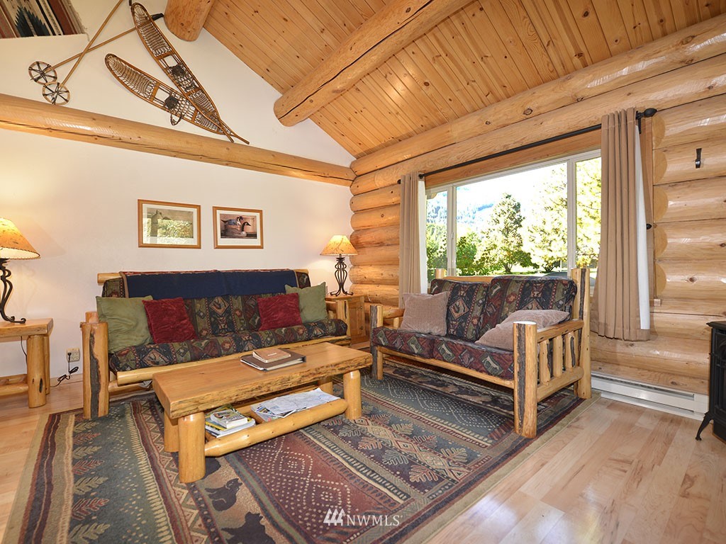 32 Wolf Ridge Lane Winthrop, WA 98862 - Photo 5 of 21 Gallery Image 5