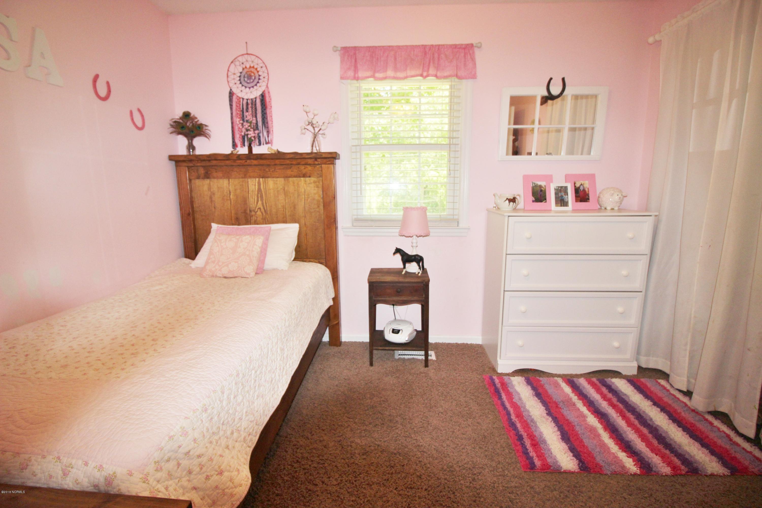 831 Howells Road Grantsboro, NC 28529 - Photo 18 of 34 IMG_0960
