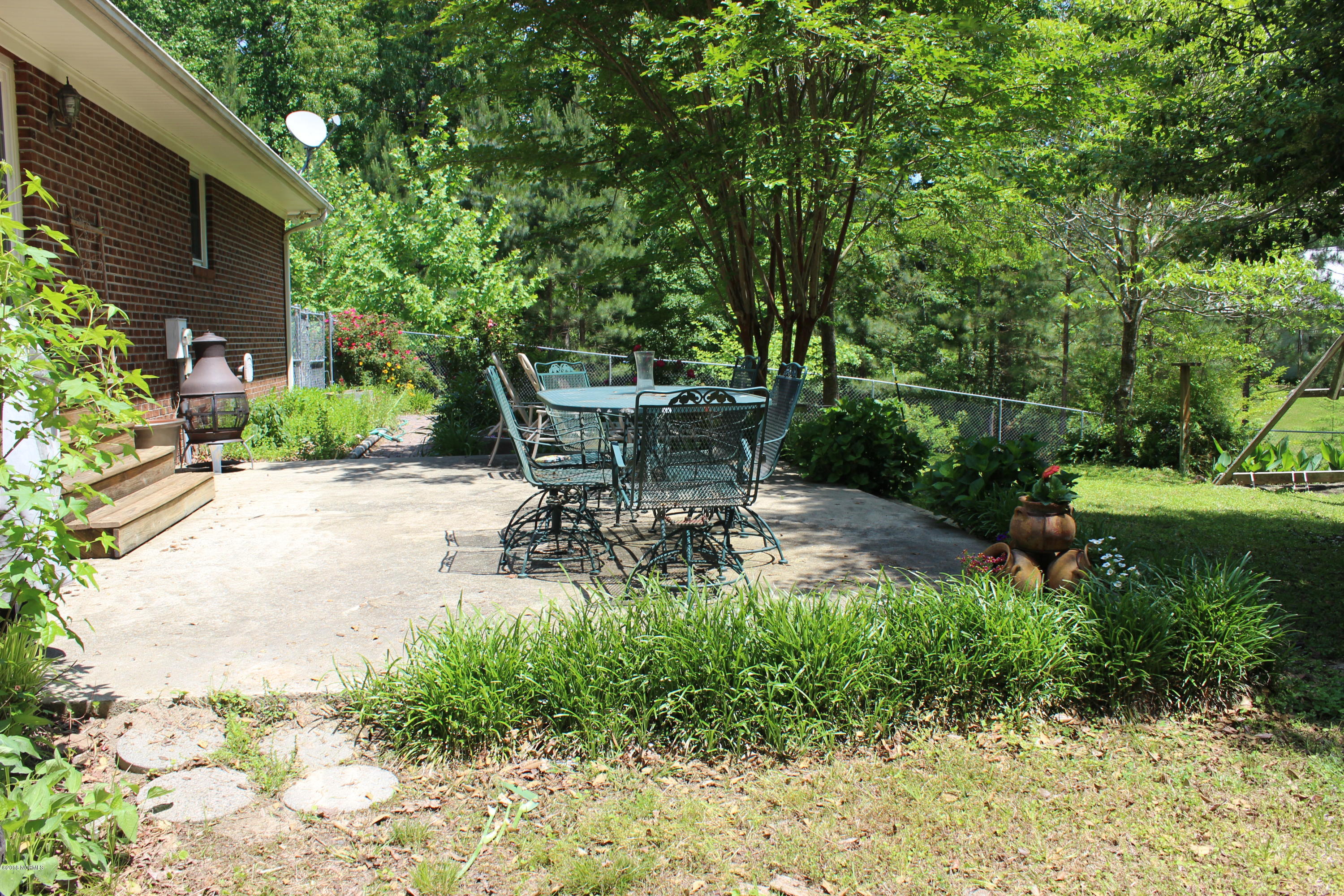 831 Howells Road Grantsboro, NC 28529 - Photo 25 of 34 IMG_1013