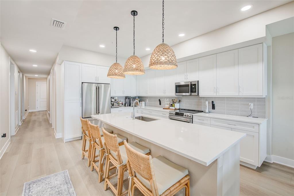 400 150th Avenue, Unit 504 Madeira Beach, FL 33708 - Photo 12 of 60