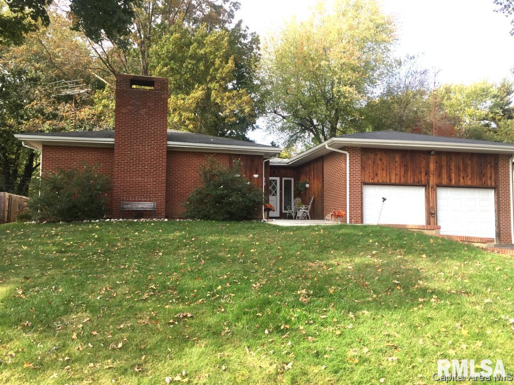 20 Circle Drive Rochester, IL 62563 - Photo 1 of 34