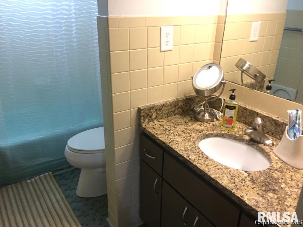 20 Circle Drive Rochester, IL 62563 - Photo 29 of 34