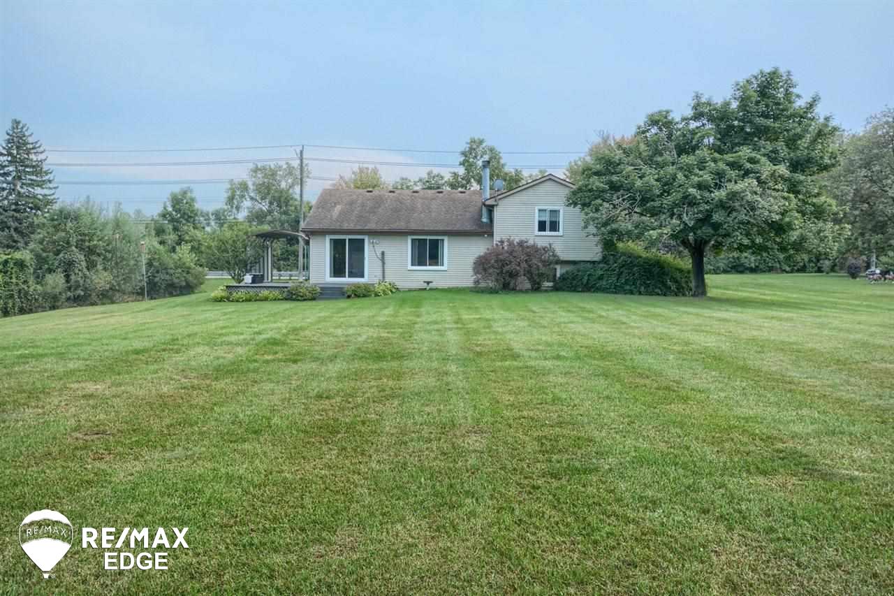 1351 School Road Rochester Hills, MI 48307 - Photo 30 of 34