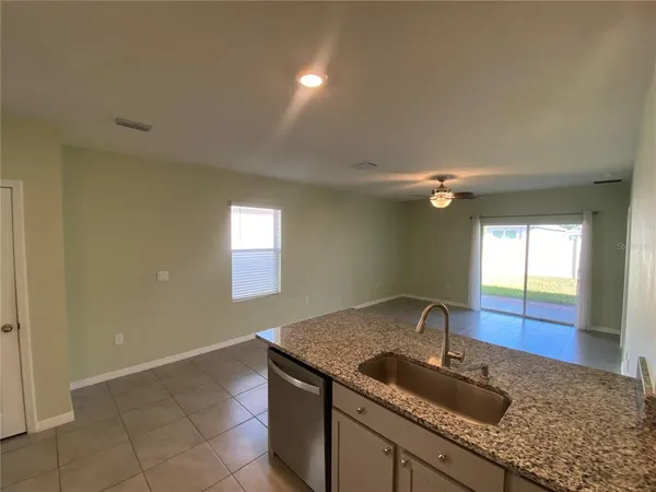 $2,300 | 33801 Jasmine Star Loop, Wesley Chapel, FL 33543