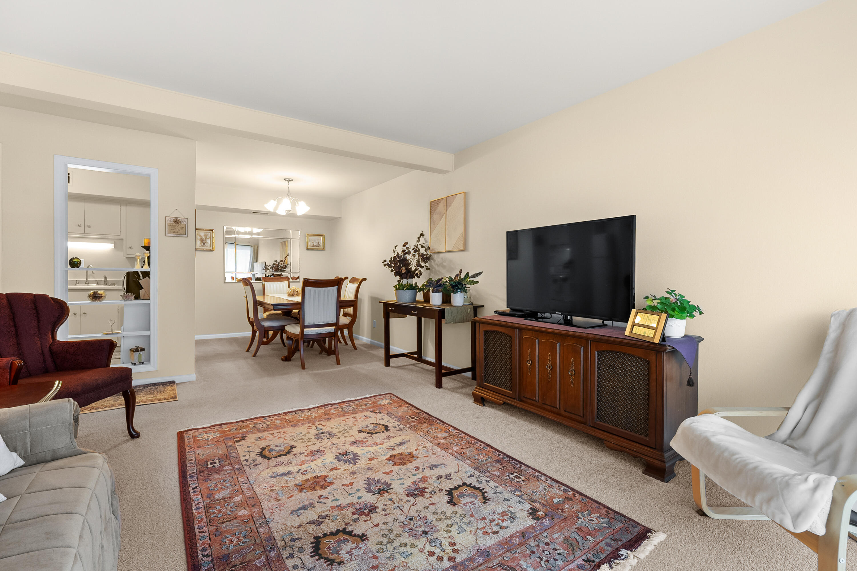 742 West Kilgore Road, Unit 307 Kalamazoo, MI 49008 - Photo 14 of 36 Kilgore Rd W 742 Unit 307 Kalamazoo 4900