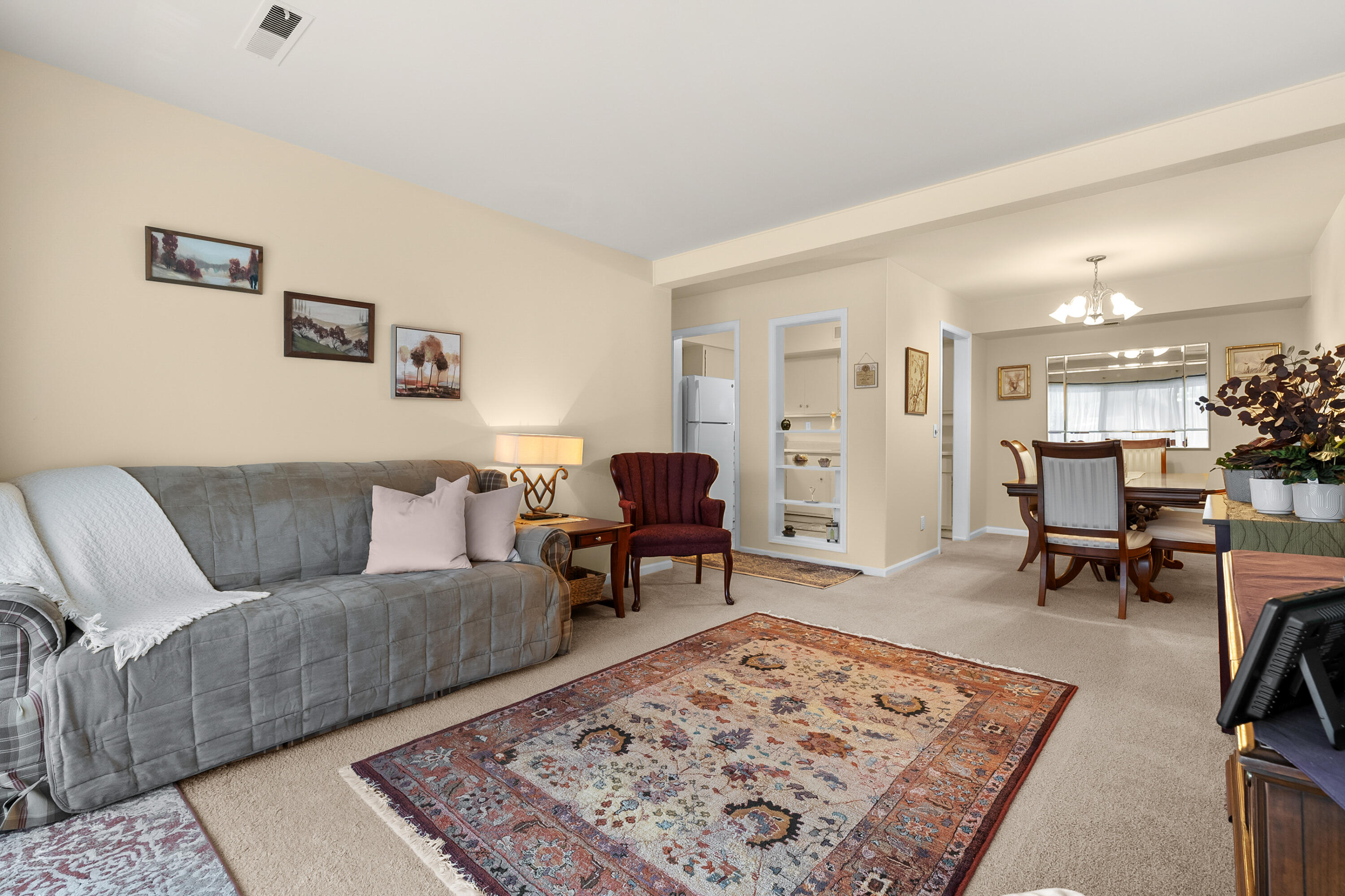 742 West Kilgore Road, Unit 307 Kalamazoo, MI 49008 - Photo 15 of 36 Kilgore Rd W 742 Unit 307 Kalamazoo 4900