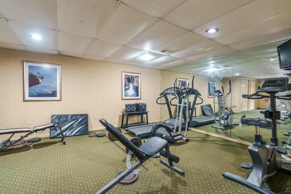 $112,500 | 742 West Kilgore Road, Unit 307, Kalamazoo, MI 49008