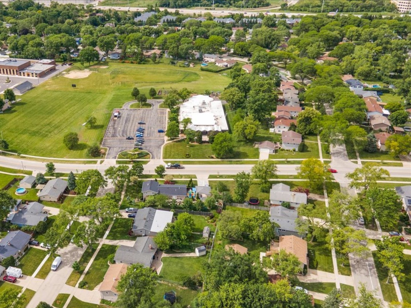 1755 Monticello Road Hoffman Estates, IL 60169 - Photo 33 of 34