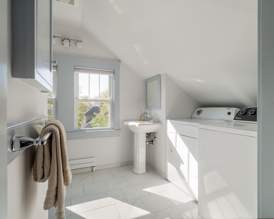 16 Arborough Road, Unit 2 Boston, MA 02131 - Photo 32 of 42